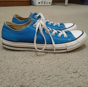 Low Top Converse - Blue